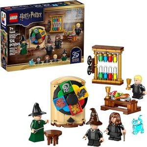 Hogwarts Castle: Sorting Hat Ceremony - 76460