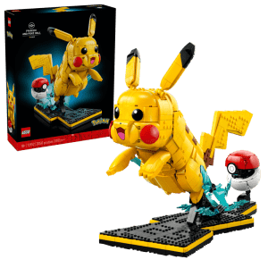 Pikachu and Poké Ball - 72152